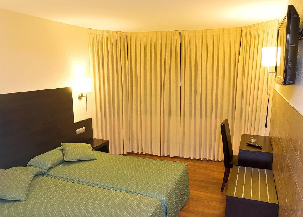 Hotel Restaurante La Peseta アストルガ 部屋 写真